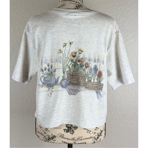 Northern Reflextion Vintage 90s Y2K Grey Floral Graphic Cropped Tee, size Medium - Picture 6 of 11